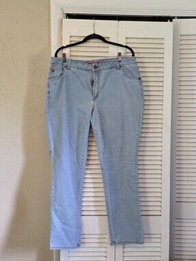 Woman Within 16W Light Wash Stretch Straight Leg Jeans Plus Size